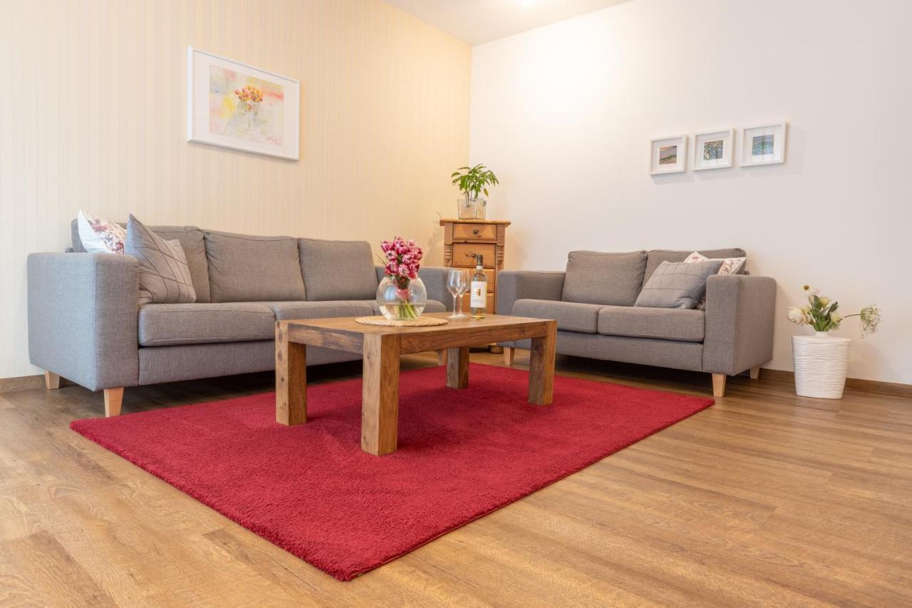 Seehotel Lindenhof Lychen Buitenkant foto