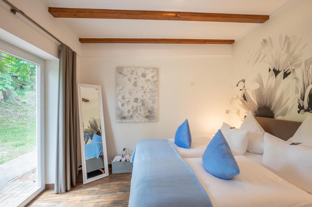 Seehotel Lindenhof Lychen Buitenkant foto