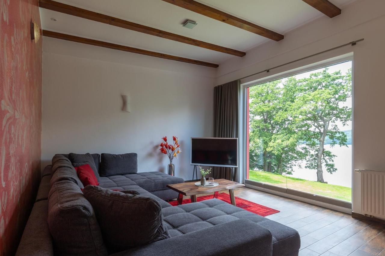 Seehotel Lindenhof Lychen Buitenkant foto