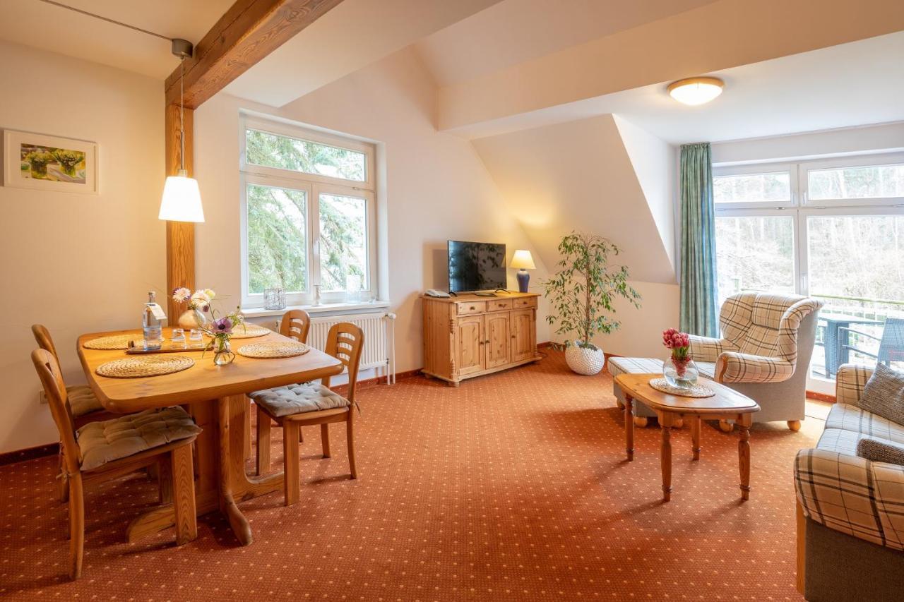 Seehotel Lindenhof Lychen Buitenkant foto